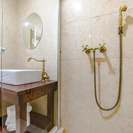 Yael Luxury 3 Aparthotel